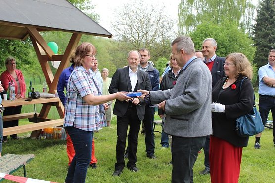 Und wieder ist ein Teilstück UWR fertig (Foto: Karl-Heinz Herrmann) Und wieder ist ein Teilstück UWR fertig (Foto: Karl-Heinz Herrmann)