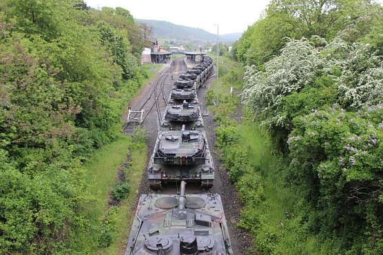 Die Panzer sind da (Foto: Karl-Heinz Herrmann)