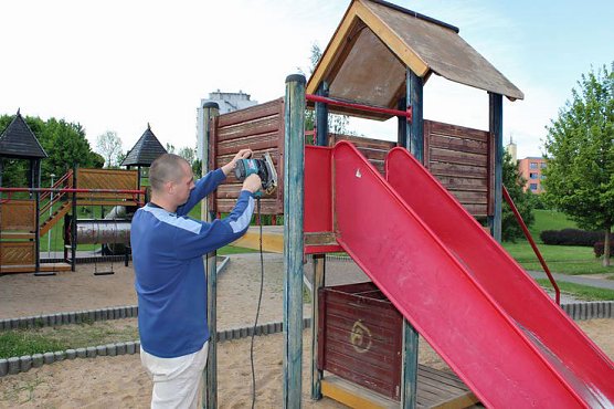 Spielpl&auml;tze werden versch&ouml;nert (Foto: Karl-Heinz Herrmann)