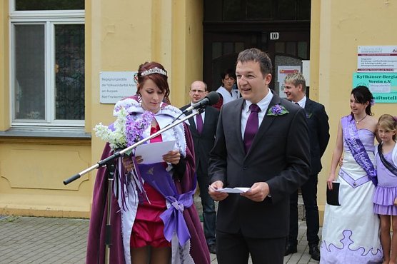 Flieder gepflanzt (Foto: Karl-Heinz Herrmann)