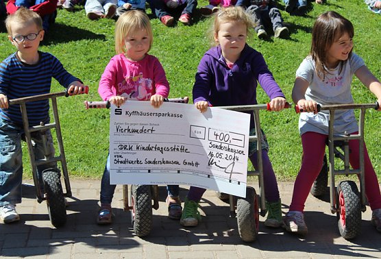 Unterst&uuml;tzung f&uuml;r DRK-Kindertagesst&auml;tte (Foto: Karl-Heinz Herrmann)