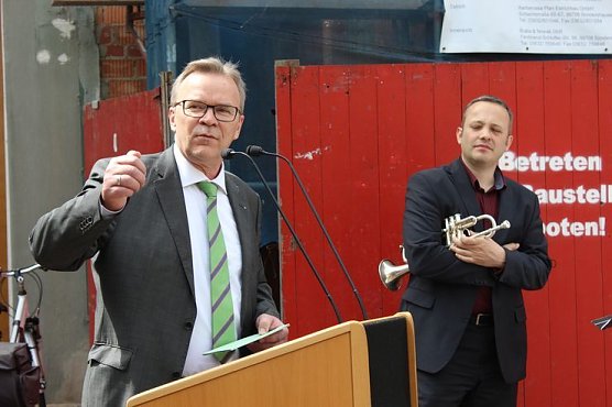 Richtfest ehem. Caf&eacute; Pille (Foto: Karl-Heinz Herrmann)