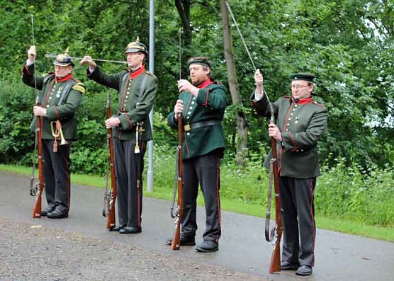 Bleicheröder erobern Sondershausen? (Foto: Karl-Heinz Herrmann) Bleicheröder erobern Sondershausen? (Foto: Karl-Heinz Herrmann)