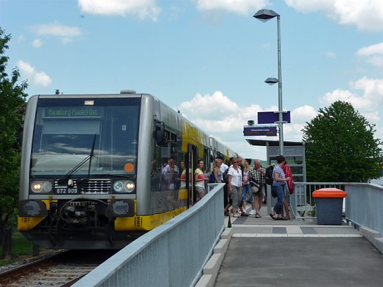 Sonderz&uuml;ge zur Saale-Weinmeile (Foto: Unstrutbahn)