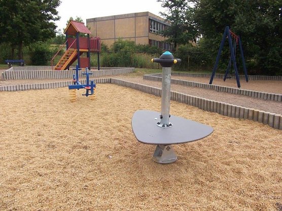 Neue Spielger&auml;te (Foto: Stadt Sondershausen)