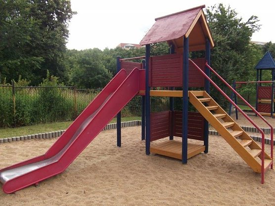 Neue Spielger&auml;te (Foto: Stadt Sondershausen)