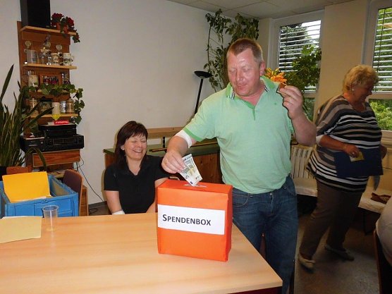 Blutspende für die "Arche Noah" (Foto: Kita Großfurra) Blutspende für die "Arche Noah" (Foto: Kita Großfurra)