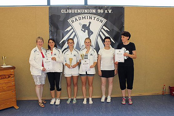 Erfolgreich 1. Freizeitturnier gemeistert (Foto: Karl-Heinz Herrmann)