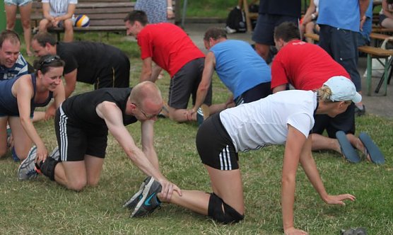 Wanderpokal geht auf Reisen (Foto: Peter Fahnert) Wanderpokal geht auf Reisen (Foto: Peter Fahnert)