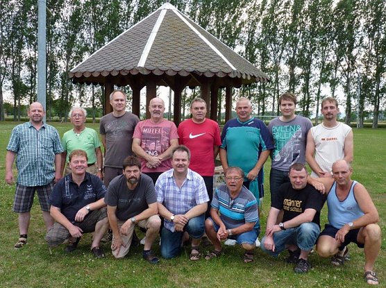 Beim Kegeln Freundschaftskampf (Foto: Knut Herzau)