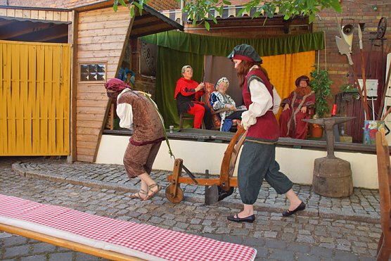 Premiere im Heimathaus Ro&szlig;leben (Foto: Elke Z&auml;nker)