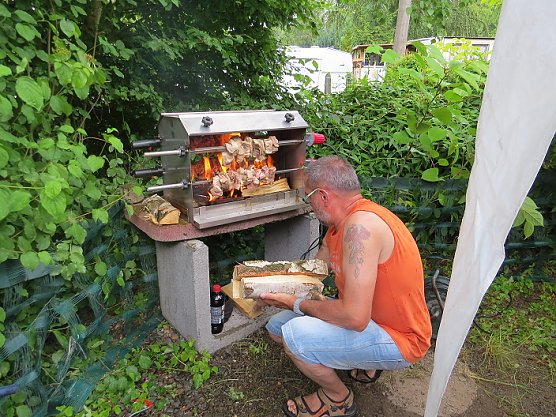 4 Pfoten Hundeclub (Foto: Erna Michael)