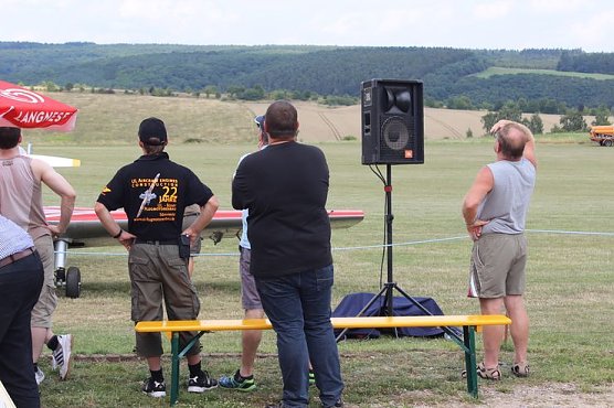 Morgen gro&szlig;e Flugschau (Foto: Karl-Heinz Herrmann)