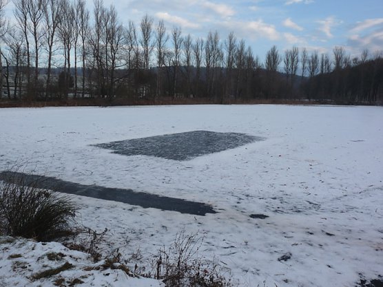 Thema Spritzeisbahn (Foto: Karl-Heinz Herrmann) Thema Spritzeisbahn (Foto: Karl-Heinz Herrmann)