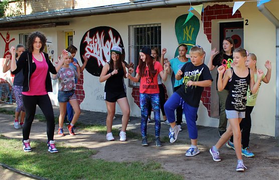 Schwei&szlig; vor dem Dreh (Foto: Karl-Heinz Herrmann)