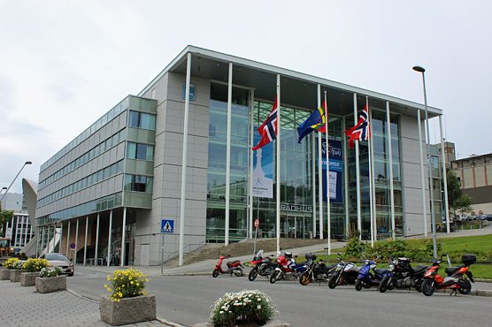 Klotzen statt Kleckern (Foto: Karl-Heinz Herrmann) Klotzen statt Kleckern (Foto: Karl-Heinz Herrmann)