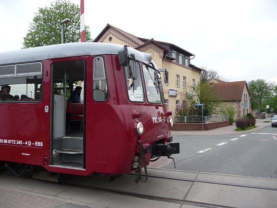 Am Wochenende historischer Sonderzug (Foto: IG Unstrutbahn e.V. ) Am Wochenende historischer Sonderzug (Foto: IG Unstrutbahn e.V. )