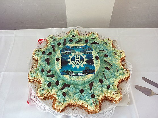 THW famili&auml;r gefeiert (Foto: Marian Heidner)