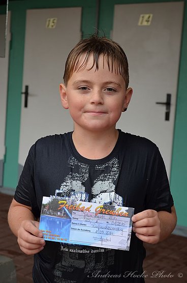 Abbaden im Greu&szlig;ner Freibad (Foto: Andreas Hocke)