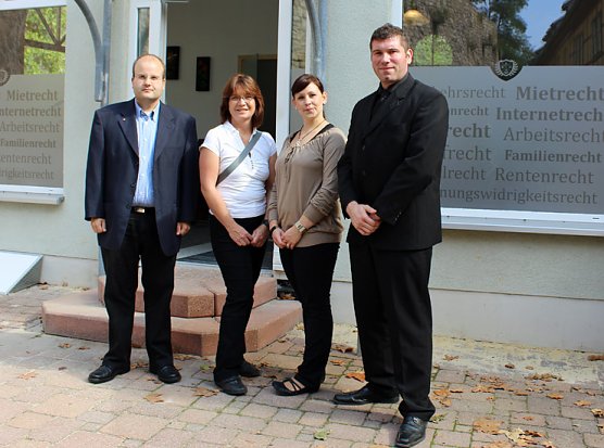 Kanzlei er&ouml;ffnet (Foto: Karl-Heinz Herrmann)