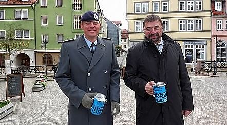 Haus- und Straßensammlung eröffnet (Foto: Karl-Heinz Herrmann) Haus- und Straßensammlung eröffnet (Foto: Karl-Heinz Herrmann)