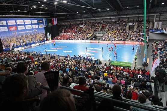 Unterst&uuml;tzung bei Champions League (Foto: Stadt Bad Frankenhausen)