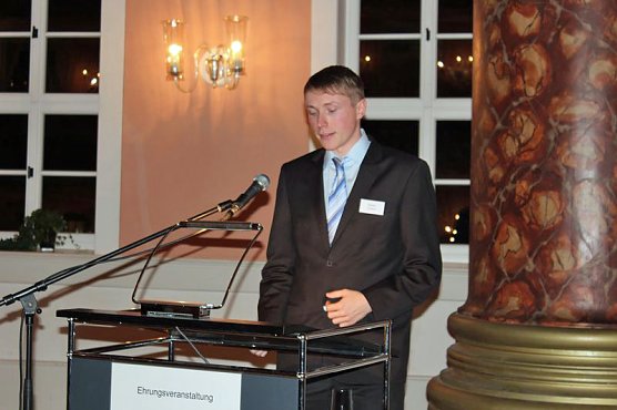 WAGO- Stiftung ehrt die 13 besten Auszubildenden (Foto: Karl-Heinz Herrmann)