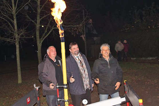Erdgasnetz nun offiziell angeschlossen (Foto: Karl-Heinz Herrmann)