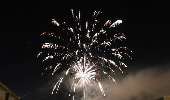 Gewaltiger Umzug (Foto: Karl-Heinz Herrmann)