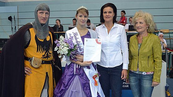 Lisa I. als Botschafterin berufen (Foto: Landratsamt Kyffhäuserkreis) Lisa I. als Botschafterin berufen (Foto: Landratsamt Kyffhäuserkreis)