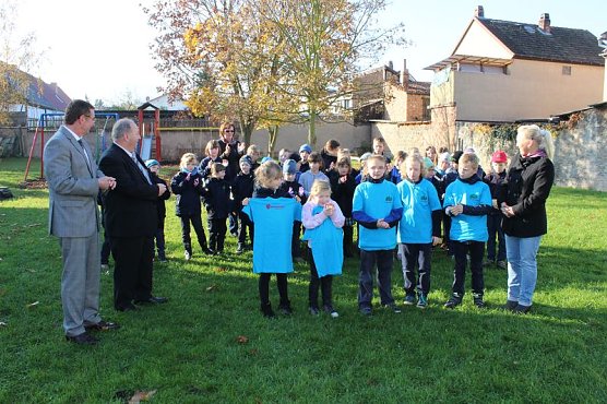 Knappschaft unterstützt Gemeinschaftsschule (Foto: Karl-Heinz Herrmann) Knappschaft unterstützt Gemeinschaftsschule (Foto: Karl-Heinz Herrmann)