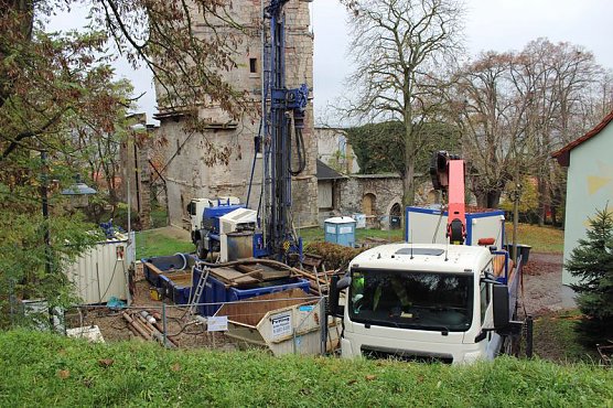 Ja wird denn schon gebaut? (Foto: Karl-Heinz Herrmann) Ja wird denn schon gebaut? (Foto: Karl-Heinz Herrmann)