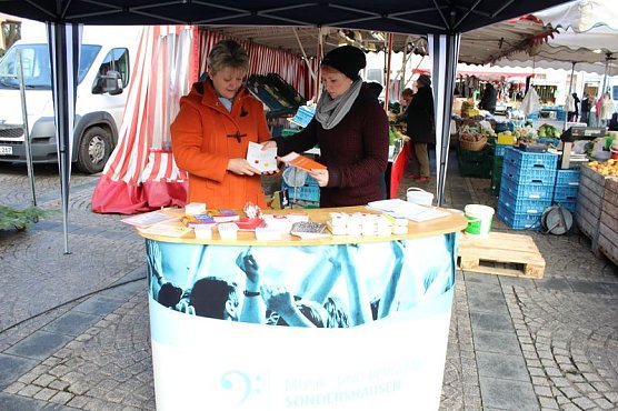 Nein zu Gewalt an Frauen (Foto: Karl-Heinz Herrmann) Nein zu Gewalt an Frauen (Foto: Karl-Heinz Herrmann)