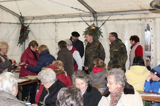 8. Tannenfest in Oberspier (Foto: Karl-Heinz Herrmann) 8. Tannenfest in Oberspier (Foto: Karl-Heinz Herrmann)