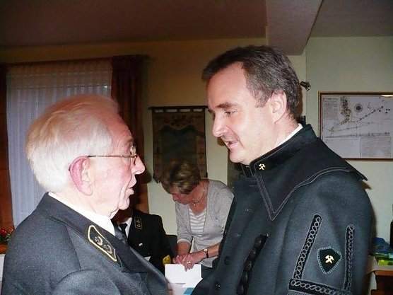 Geburtstag Walter Buchwald (Foto: Archiv Hans-Jürgen Schmidt) Geburtstag Walter Buchwald (Foto: Archiv Hans-Jürgen Schmidt)