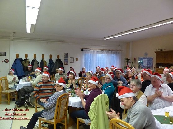 Unterhaltsamer Jahresabschluss des VdK Ro&szlig;leben (Foto: Wolf-J&uuml;rgen Tr&auml;ger)