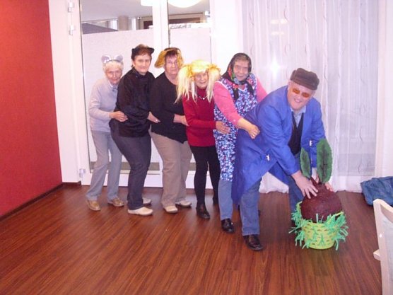 M&auml;rchenspiel Das R&uuml;bchen aufgef&uuml;hrt (Foto: Thomas Leipold)