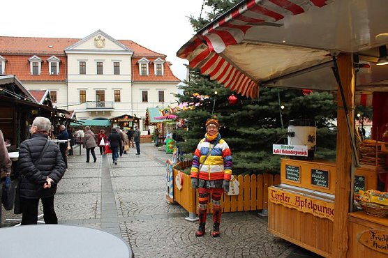 Weihnachtsmarkt er&ouml;ffnet (Foto: Karl-Heinz Herrmann)