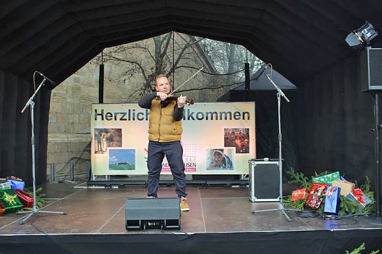 Weihnachtsmarkt er&ouml;ffnet (Foto: Karl-Heinz Herrmann)