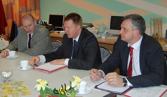 Wahlkampftour der SPD (Foto: Mehrgenerationenhaus Roßleben) Wahlkampftour der SPD (Foto: Mehrgenerationenhaus Roßleben)