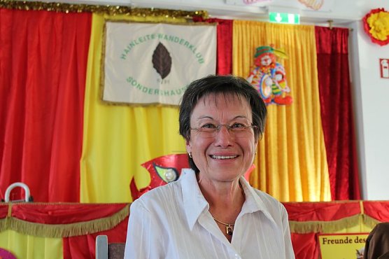 F&uuml;hrungswechsel beim Hainleite-Wanderklub (Foto: Karl-Heinz Herrmann)