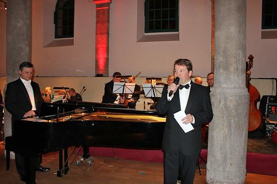 nnz/kn: Ballgefl&uuml;ster mit Premiere (Foto: Karl-Heinz Herrmann)