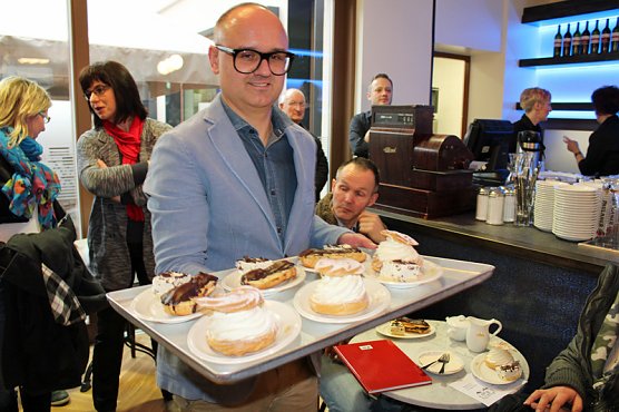 Die Splittertorte ist wieder da! (Foto: Karl-Heinz Herrmann)