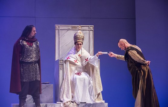 p&auml;pstin (Foto: theater)