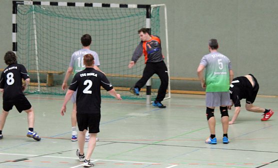 Handball: E. Sondershausen gegen TSG Ruhla (Foto: Karl-Heinz Herrmann)