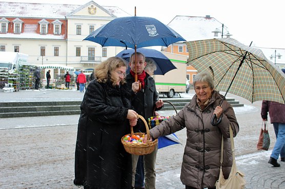 Streifzug: Ostereier-Aktion 2 (Foto: Karl-Heinz Herrmann) Streifzug: Ostereier-Aktion 2 (Foto: Karl-Heinz Herrmann)