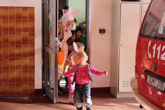 Osterhase war schon da! (Foto: Karl-Heinz Herrmann) Osterhase war schon da! (Foto: Karl-Heinz Herrmann)