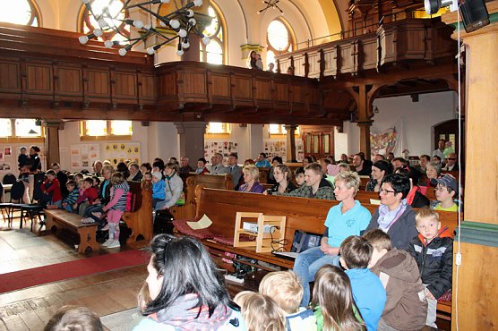 Sanitärbereich eingeweiht (Foto: Karl-Heinz Herrmann) Sanitärbereich eingeweiht (Foto: Karl-Heinz Herrmann)