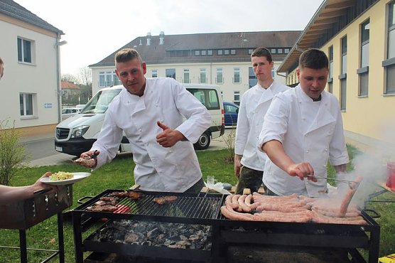 K&ouml;stlicher Abschiedsgru&szlig; (Foto: Karl-Heinz Herrmann)