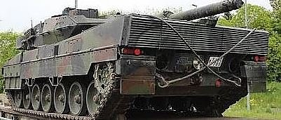 Panzer (Foto: Karl-Heinz Herrmann) Panzer (Foto: Karl-Heinz Herrmann)